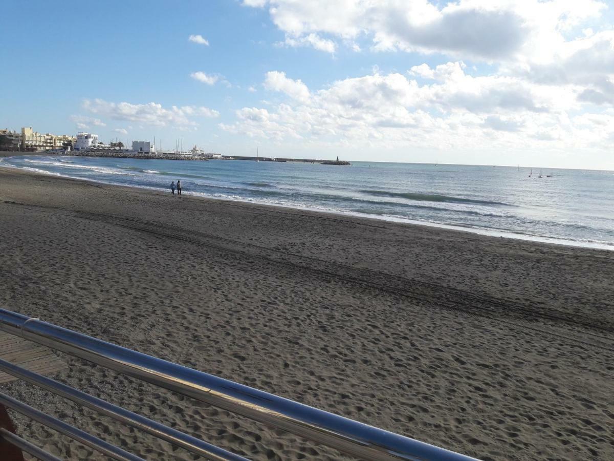 Beachfront Diana 2 Appartement